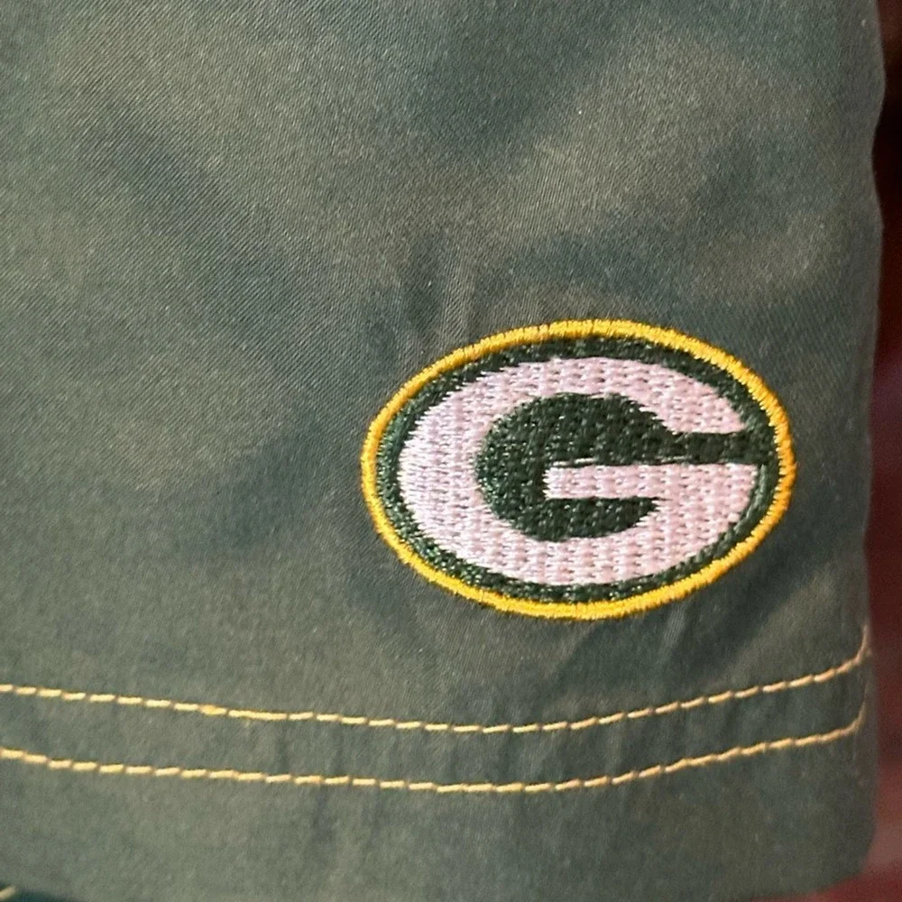 NFL women’s green